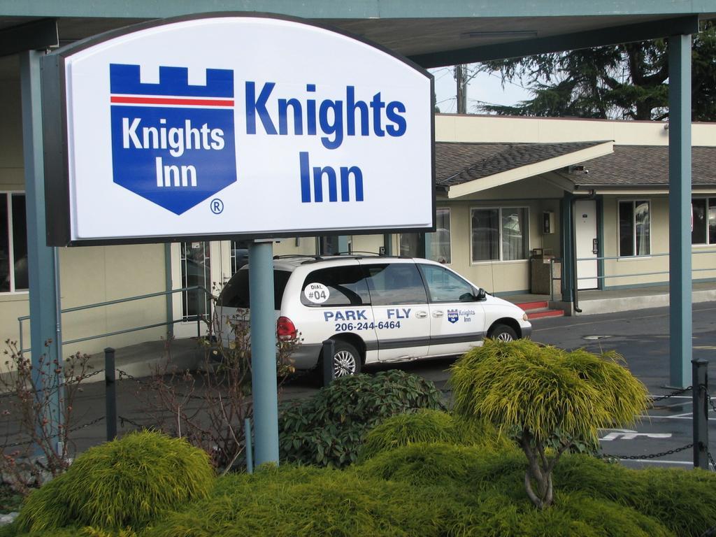 Knights Inn & Suites Seatac Airport Tukwila Exterior foto